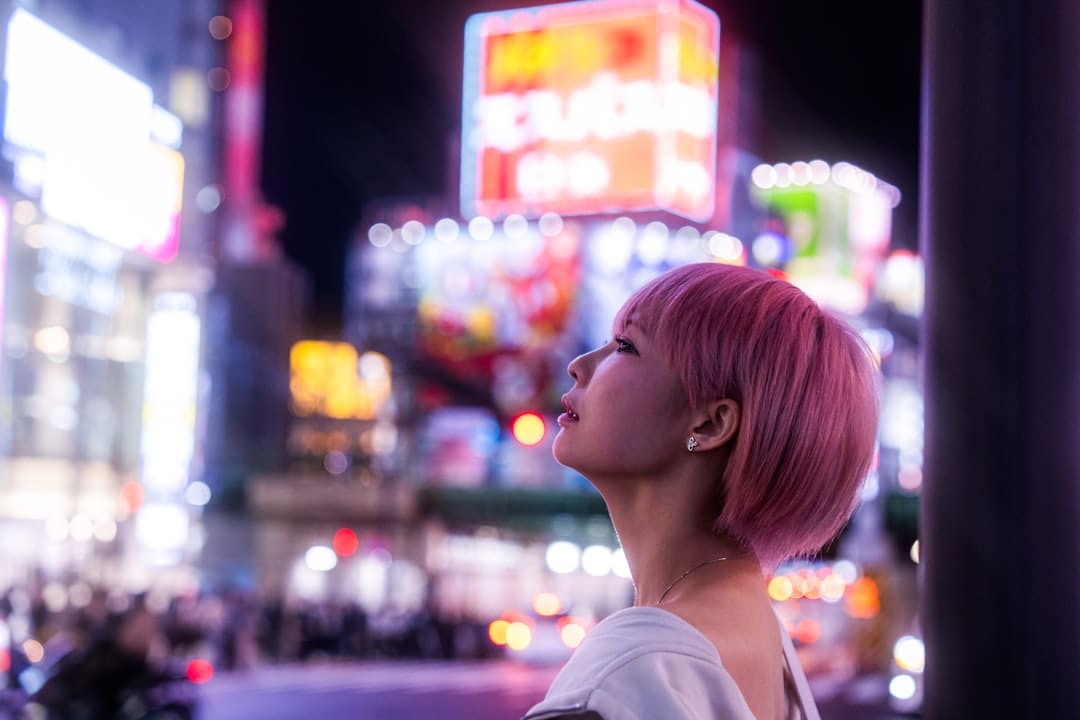 “00后”藏族女骑手努色：攒够20万就开一家自己的饭馆